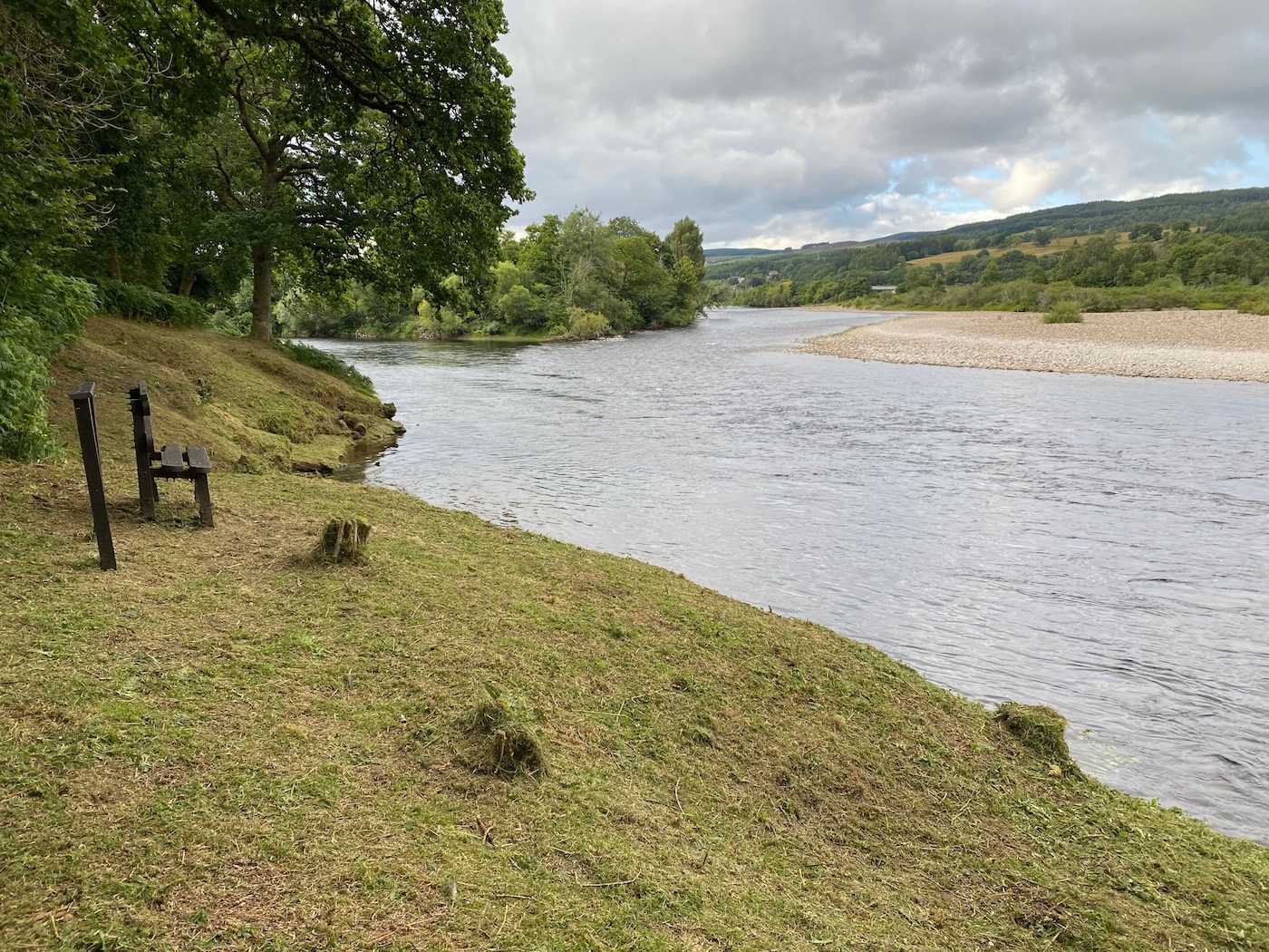 Professional guides take care of their own individual salmon fishing beats for the enjoyment and safety of their visiting salmon fishing guests. Here's a perfectly cut riverbank on the River Tay near Pitlochry which is a popular salmon fishing area in Scotland.