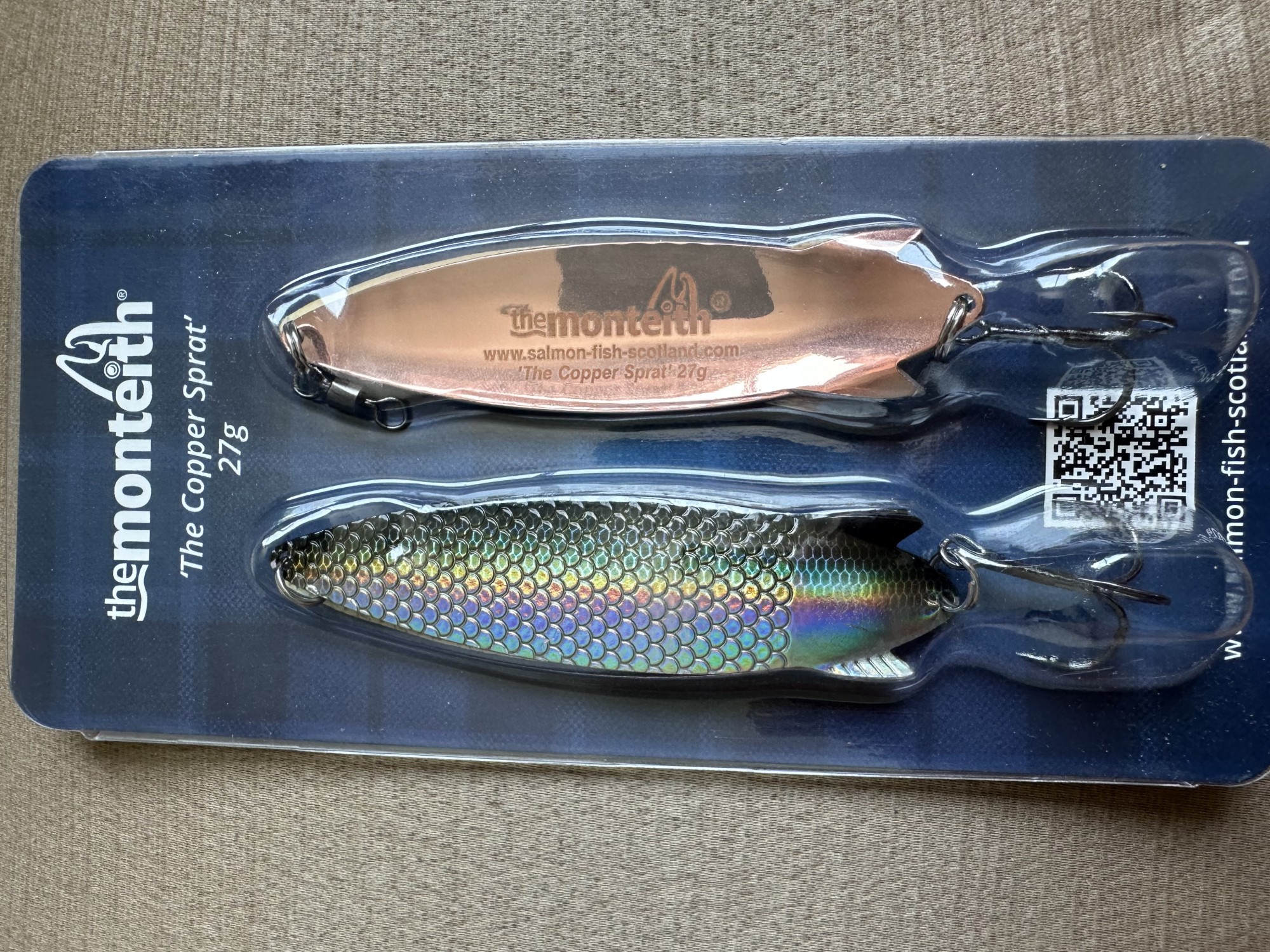 This cleverly designed salmon lure marks the start of a new era of intelligent salmon lure designs as the niche market of salmon spin fishers have not benefitted from the advanced lure technology that's widely available for other target species. This Copper Sprat lure was designed by Jock Monteith and imitates the exact scale pattern of a 'live' North Sea sprat which form part of the Atlantic salmon's diet while feeding at sea.
